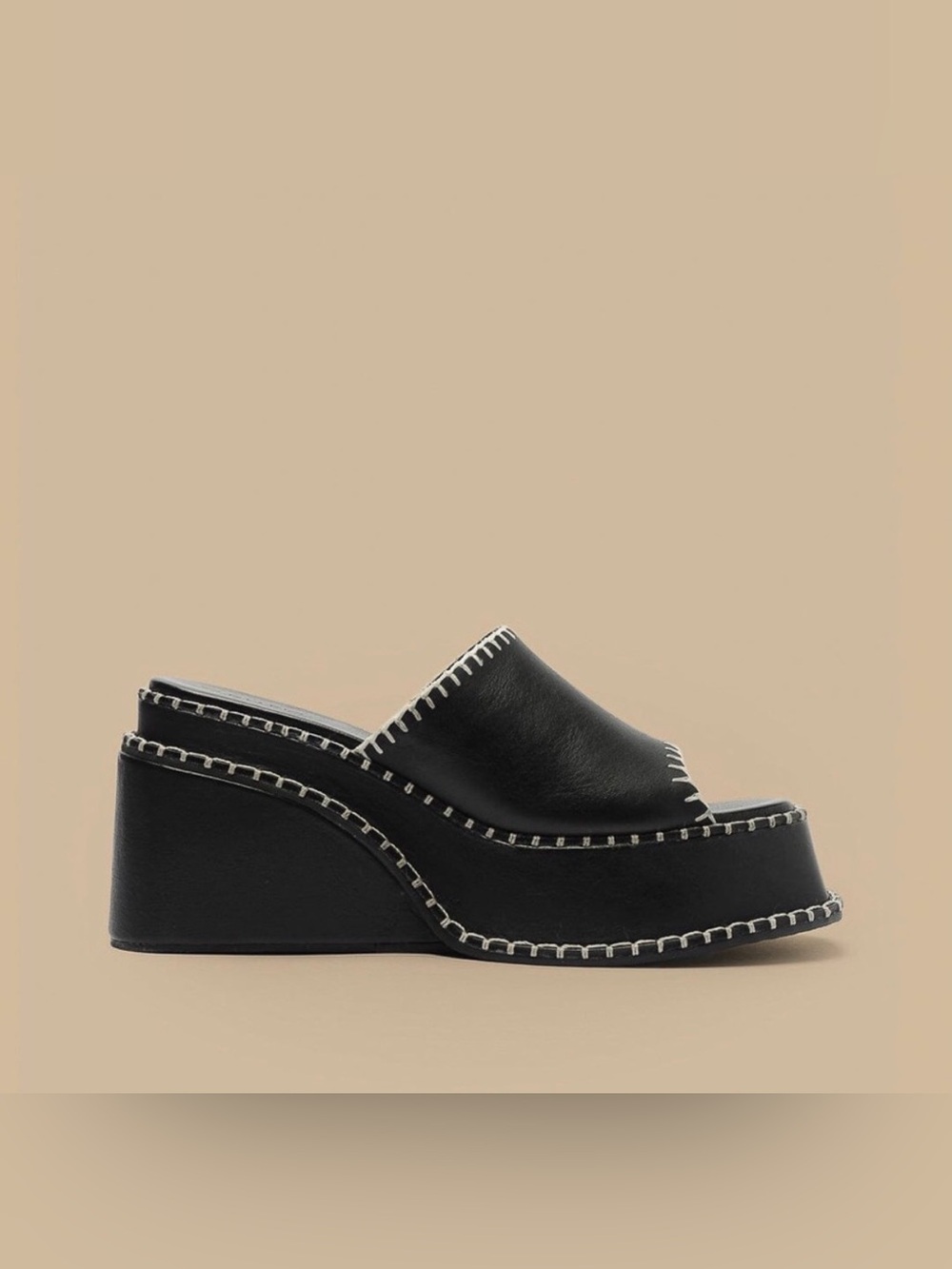 Farm Rio Black Wedge - Picture 2 of 5